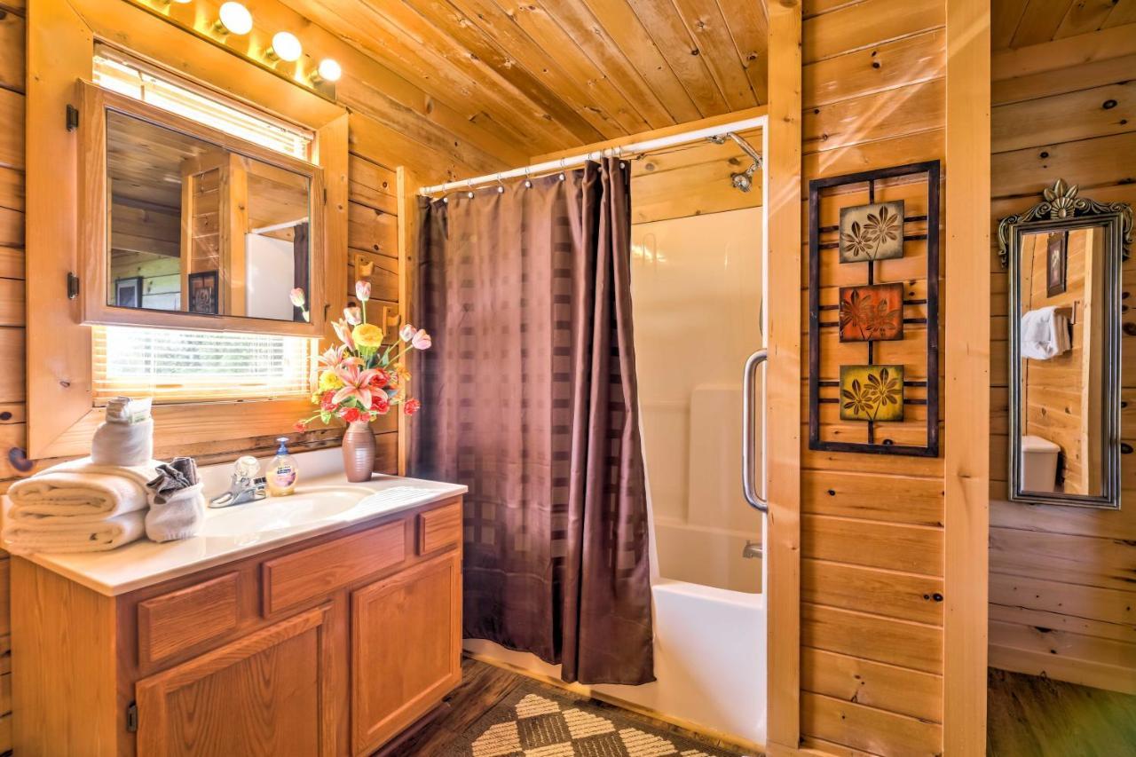 Sevierville Retreat Private Hot Tub And Lake Views! Exterior photo