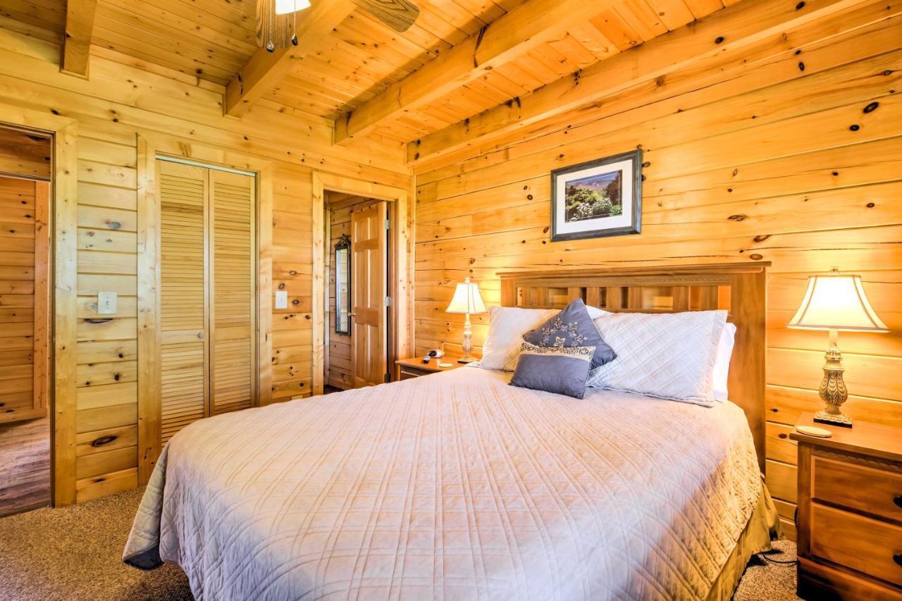Sevierville Retreat Private Hot Tub And Lake Views! Exterior photo