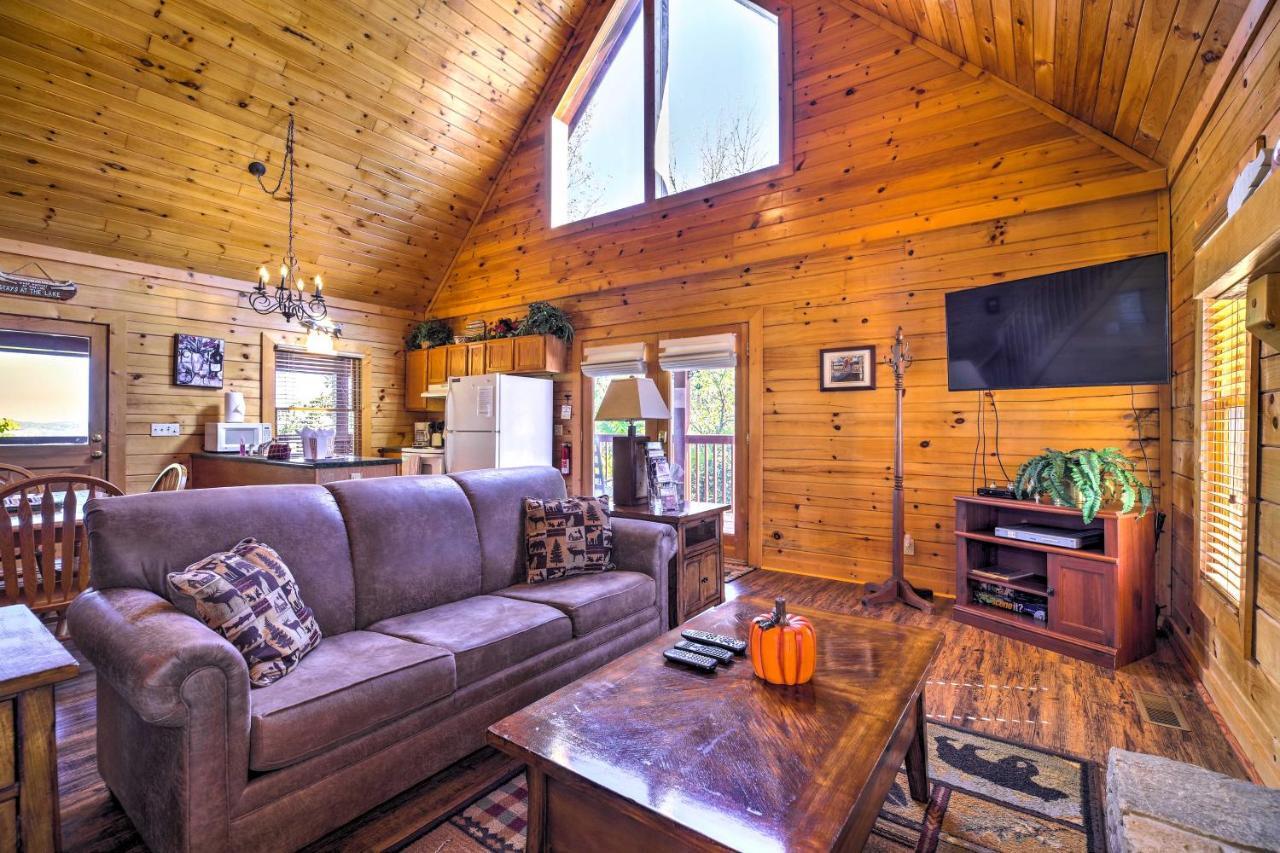 Sevierville Retreat Private Hot Tub And Lake Views! Exterior photo